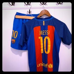 Soccer jersey and shorts - MESSI